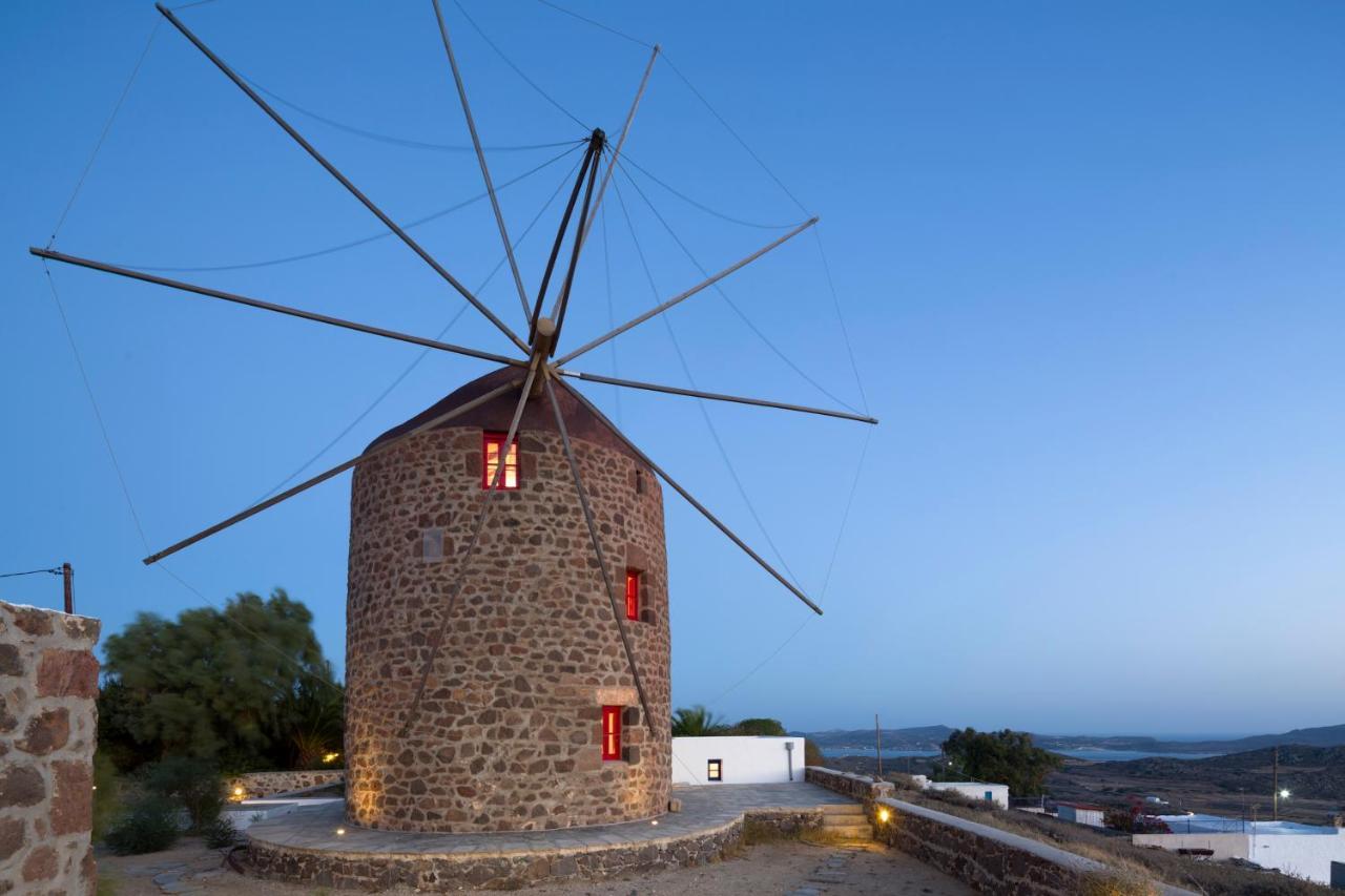 Marketos Windmill And Houses 트리피티 외부 사진